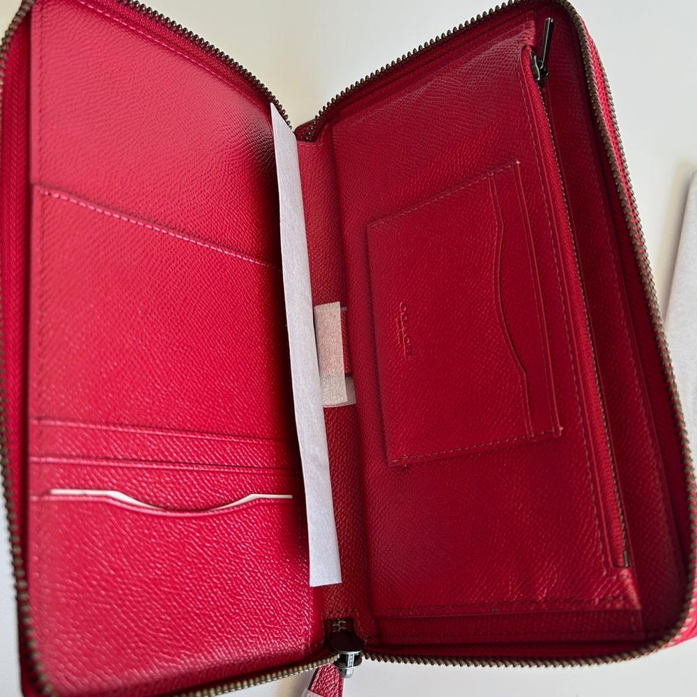 Coach Double Zip Travel Wallet Red Leather Organizer F23334 NEW - Picture 5 of 10